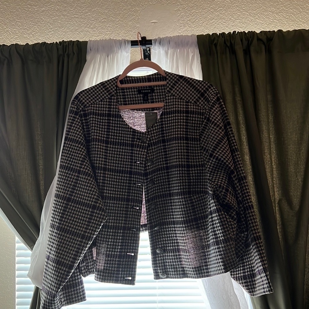 Torrid black and purple plaid new blazer